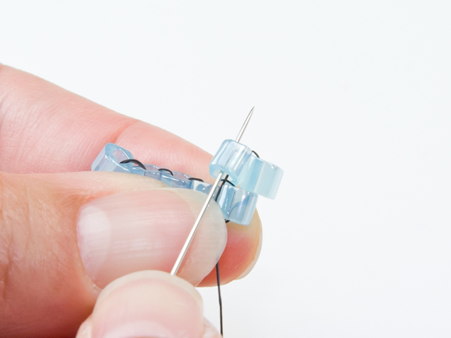 Basic Brick Stitch Step 2