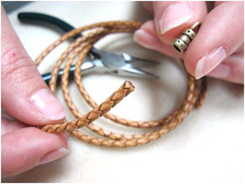 How to Use an End Cap and Crimp End Step 4