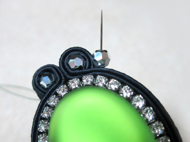 Soutache with Beaded Edge Step 1